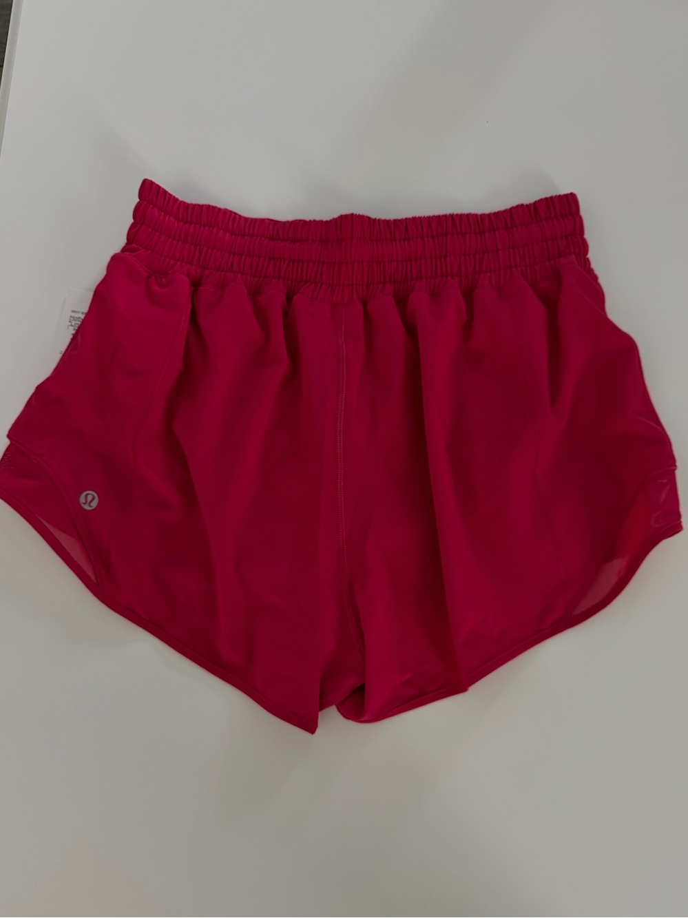 Lululemon - Hotty Hot High Rise Short 2.5” - Size 6 & 10 - NWT - Picture 2 of 7